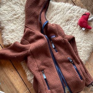 Patagonia retro pile fleece jacket